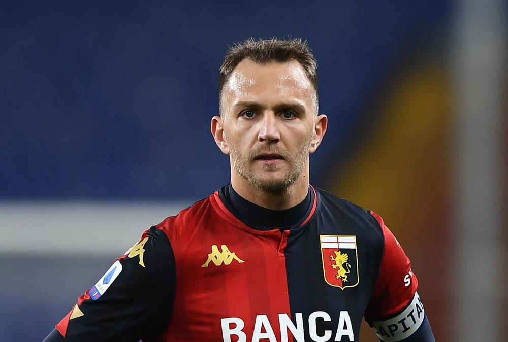 Clamoroso Genoa: Criscito al posto di Vieira, il comunicato