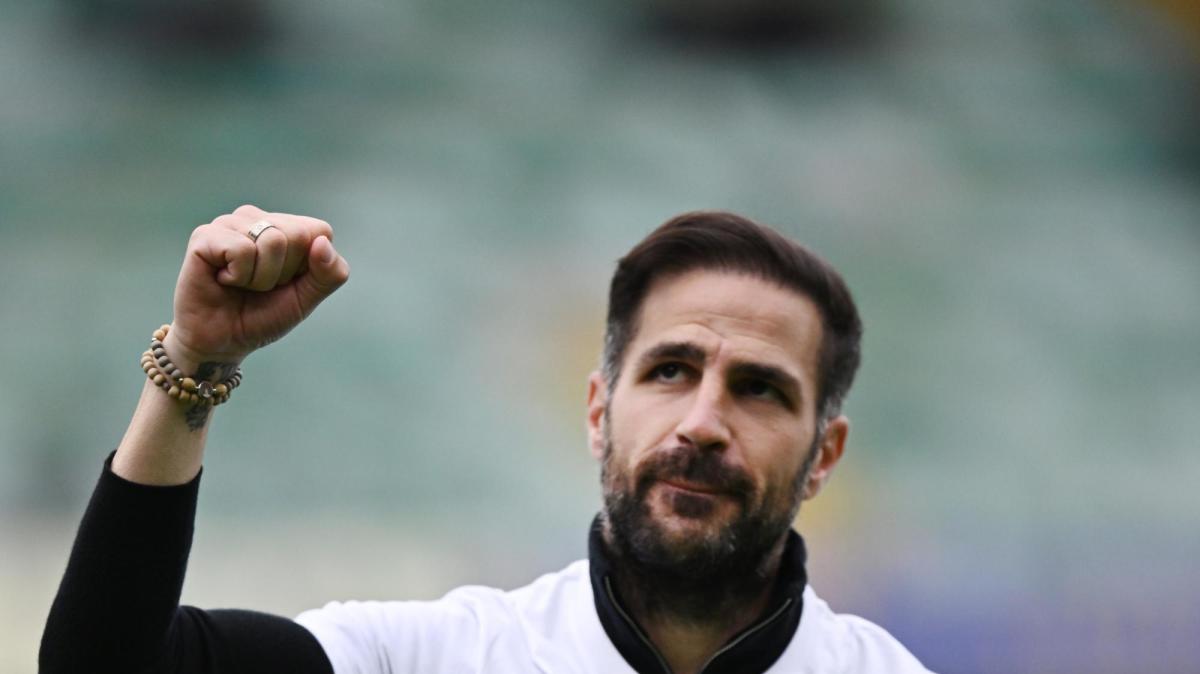 Como, Fabregas esalta la squadra: “Stagione speciale e su Strefezza.."