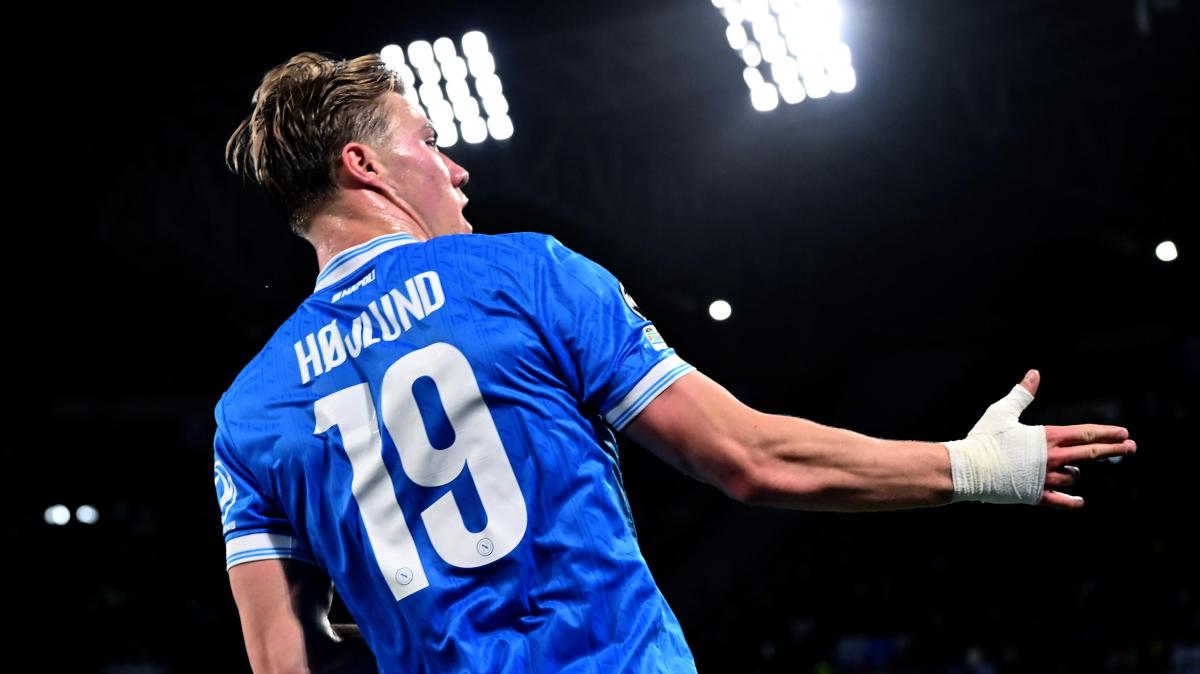 Fantacalcio, le formazioni ufficiali di Napoli-Fiorentina: Hojlund contro Piccoli