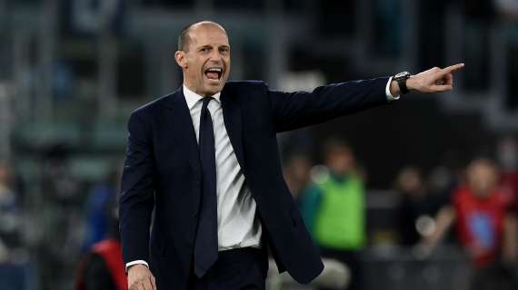 Juventus - Allegri: "Ho il dubbio su chi far giocare sulle fasce"