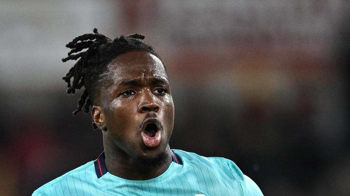 Bologna, doppio infortunio: stop per Rowe e Cambiaghi, i tempi di recupero