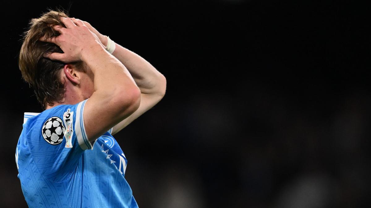 Champions League - Napoli-Eintracht Francoforte 0-0