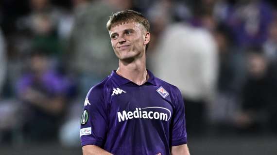 Fiorentina, infortunio Gudmundsson: le ultime novità sulle sue condizioni