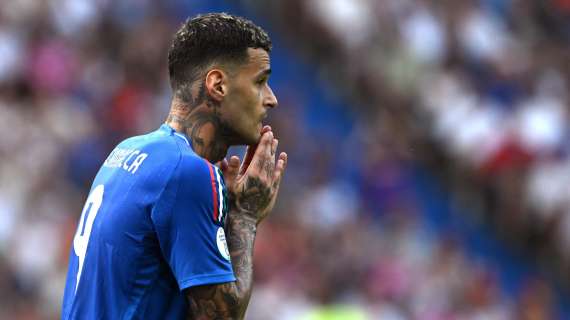 Infortunio shock per Scamacca: stagione compromessa per l'attaccante azzurro