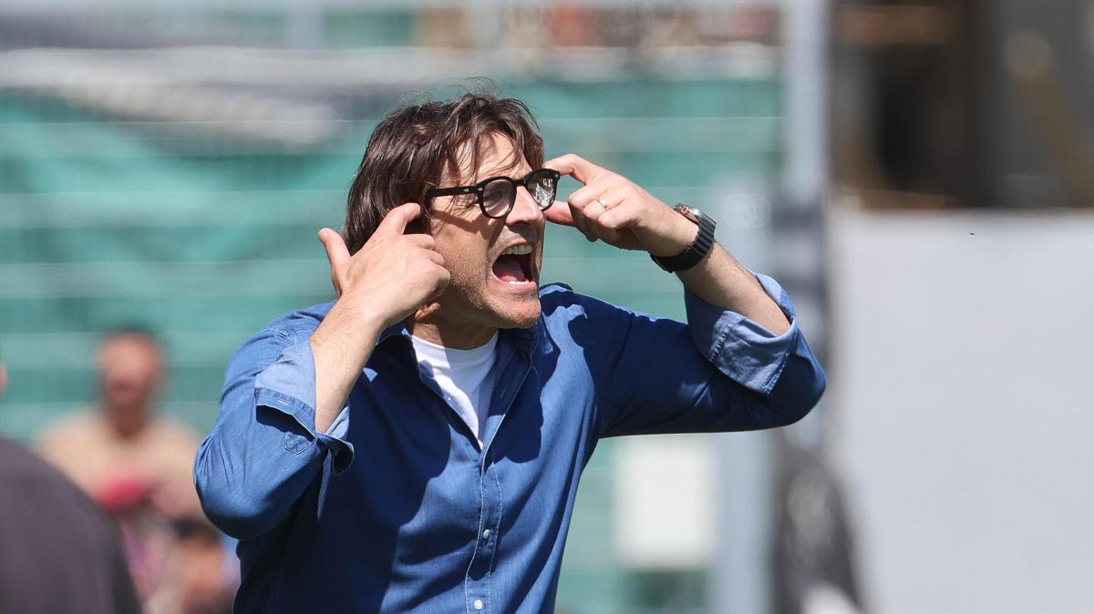 Fiorentina, Vanoli su errori e atteggiamento da migliorare e su Kean...