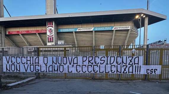 Curva Sud Foggia: "105 anni di storia vanno salvaguardati"