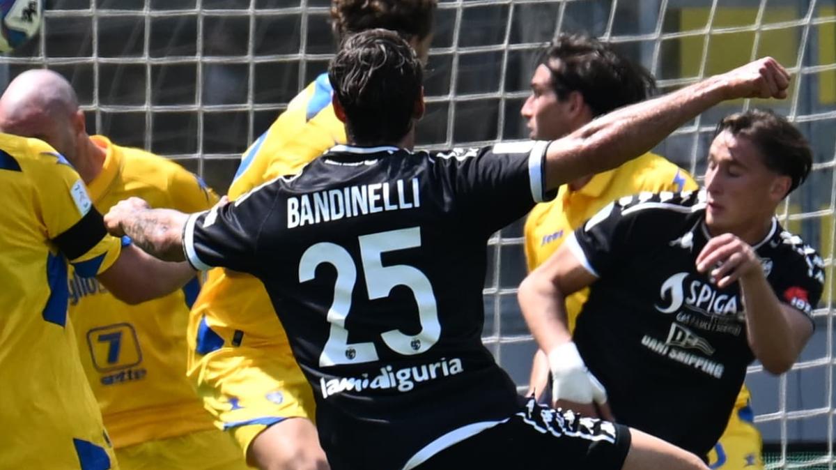 Serie B, le decisioni del Giudice Sportivo dopo la 37^ giornata: nessuno squalificato in Frosinone-Mantova
