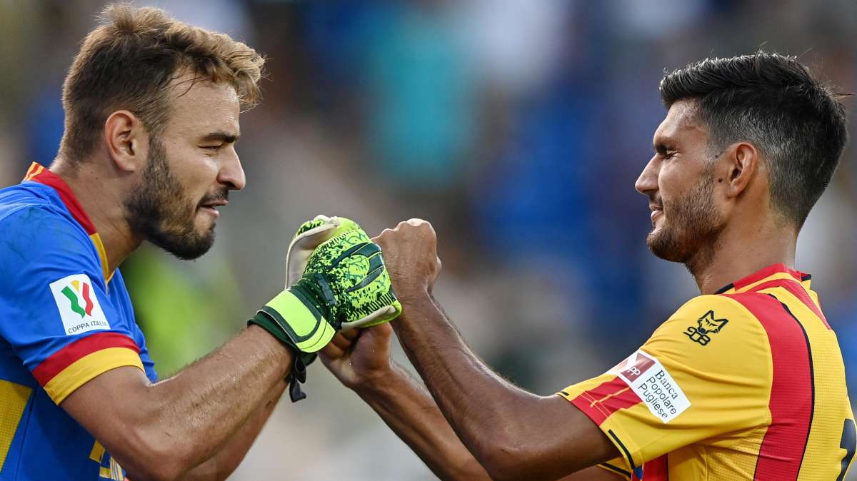 Lecce, Tuia: "Dobbiamo ritrovarci come squadra. Frosinone partita difficile"