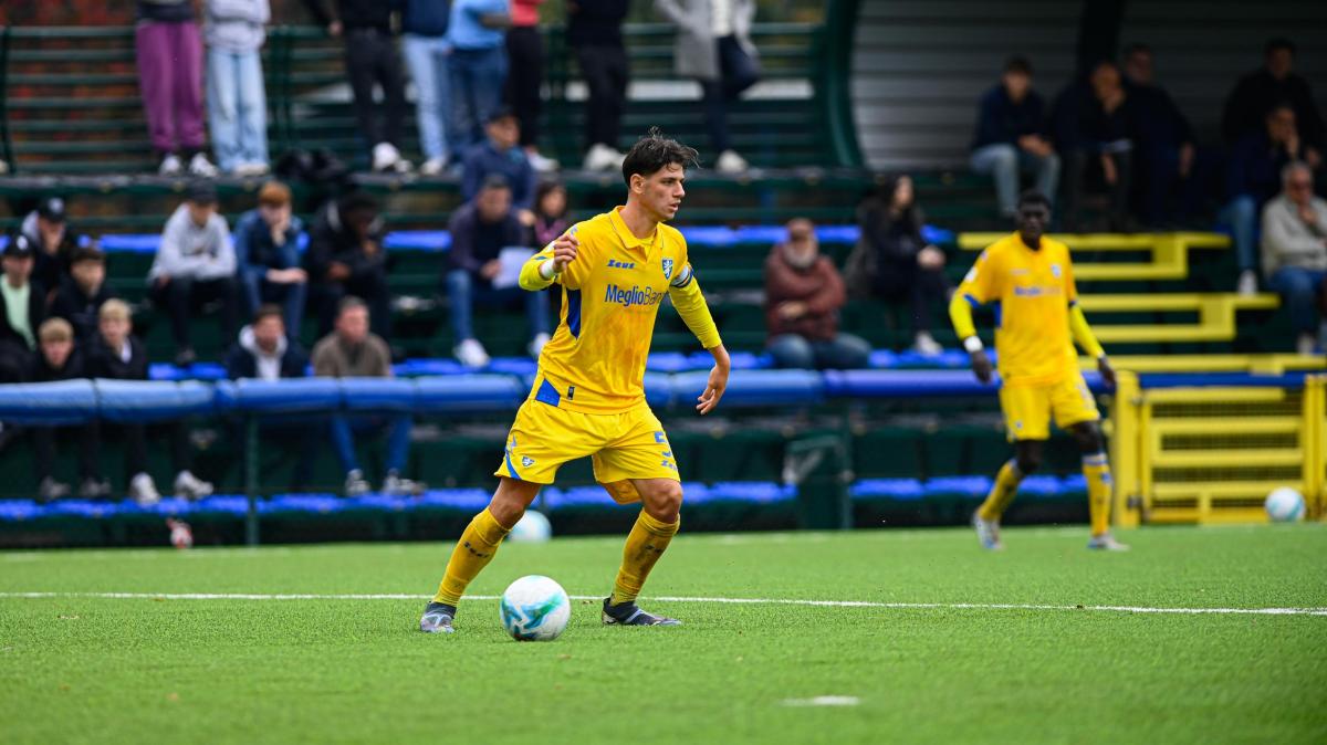 LIVE TF PRIMAVERA HELLAS VERONA 1 - 0 FROSINONE: Verona molto pericoloso in contropiede