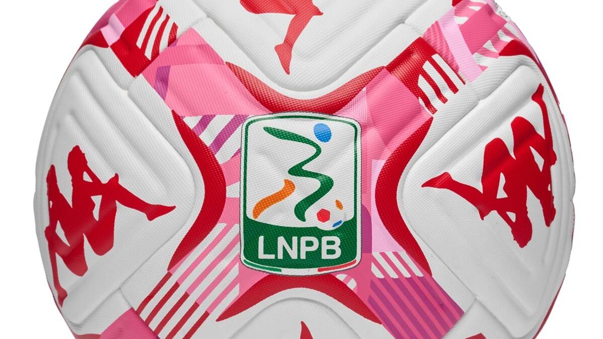 Lega Serie B scende in campo con il Pallone Rosso