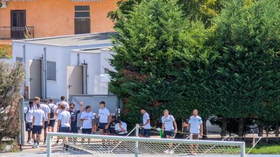 Fotonotizia - La prima squadra ha assistito al successo della Primavera