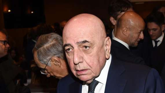 Monza-Frosinone, l'esultanza rabbiosa di Adriano Galliani in tribuna: ecco cos'ha fatto il dirigente dei lombardi