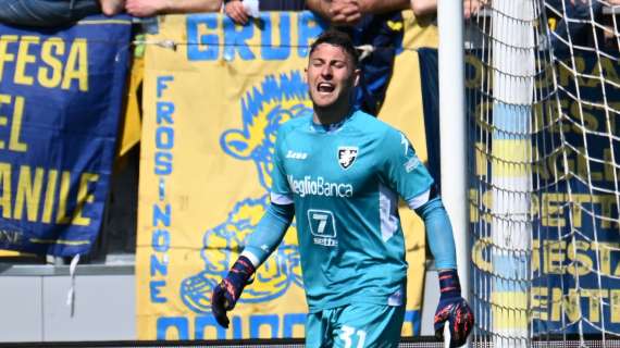 Calciomercato Cerofolini è a Bari: "Non vedo l'ora di firmare"