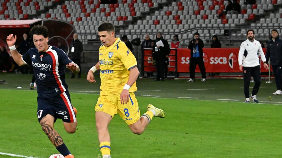 Frosinone al gran completo, tutti recuperati per la Juve Stabia