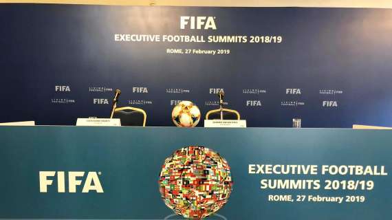 FIFA, estesa fino a giugno 2023 la possibilità di svincolo per i giocatori appartenenti a club russi e ucraini