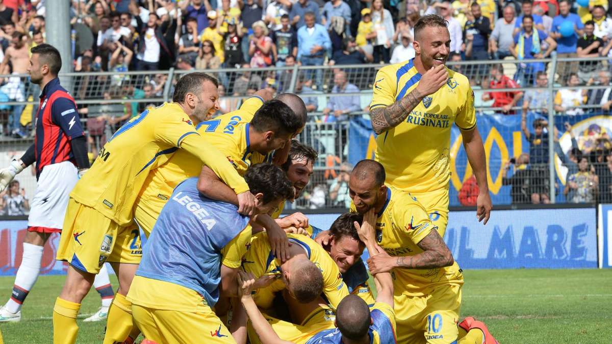 Terza ascesa in Serie A per il Frosinone, che nella sua storia ha sempre festeggiato in casa le promozioni in massima serie