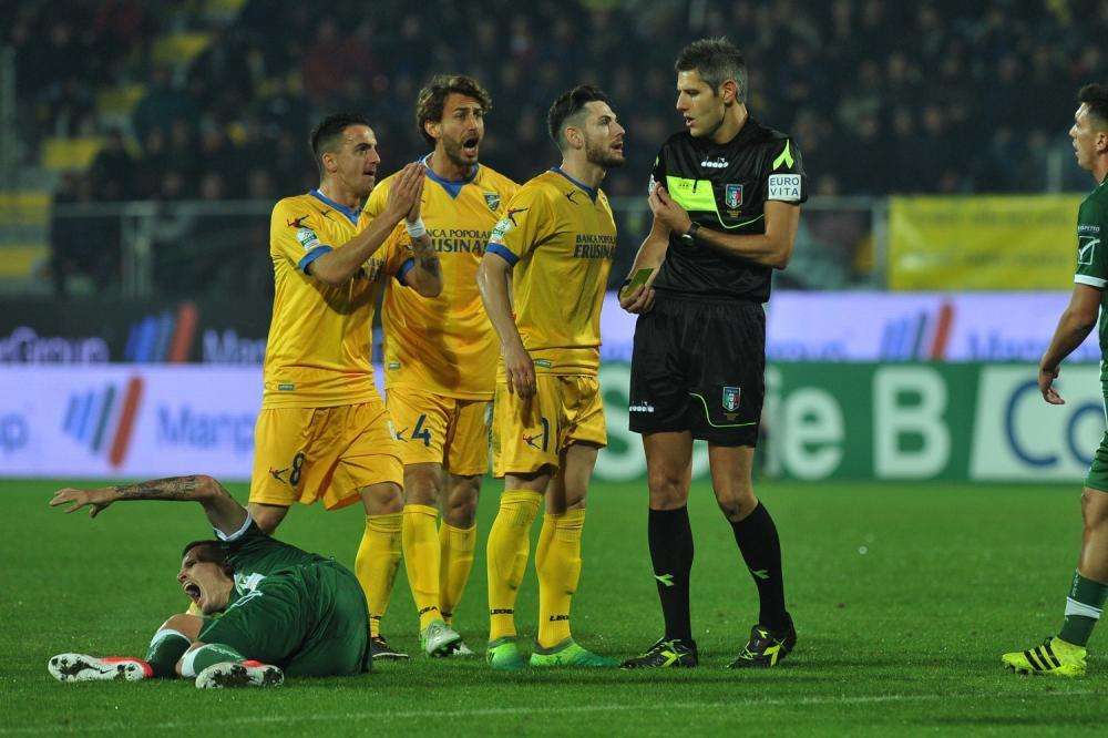 Designazioni e precedenti della 35a di ritorno! Dionisi al Frosinone non porta bene