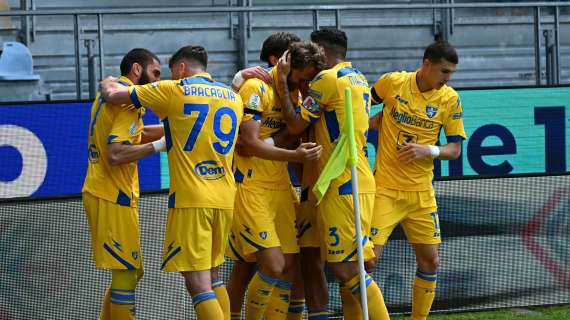 +++ Il Brescia è stato penalizzato di 4 punti. Il Frosinone è salvo, in attesa dell'eventuale ricorso: resta in Serie B senza i playout +++