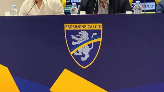  Giuseppe Bagnato (ex Reggina e Lecce), a la 'Gazzetta del Sud':  "Frosinone in testa, ma non riuscirà a mantenere questo passo”