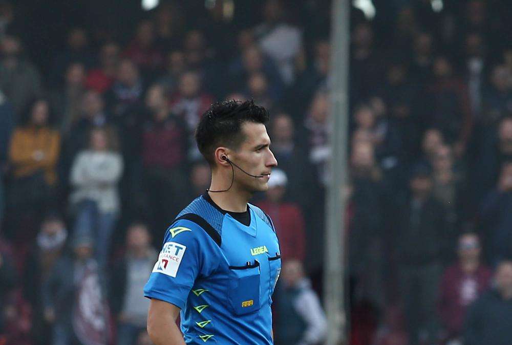 DESIGNAZIONI ARBITRALI, Crotone-Frosinone sarà diretta da Di Martino