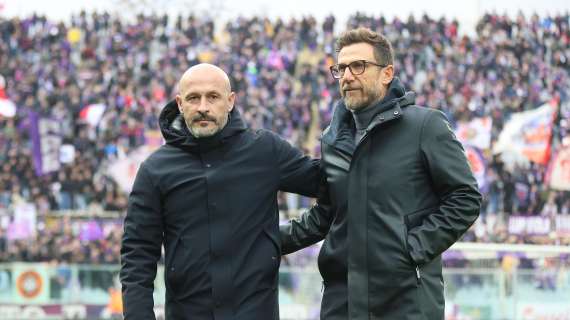 Fotonotizia - Il saluto tra Italiano e Di Francesco prima del match