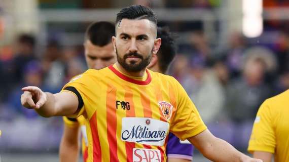CALCIOMERCATO FROSINONE - Vigorito su Coda: "Onorerà il contratto fino a giugno, è e resta un calciatore del Benevento"