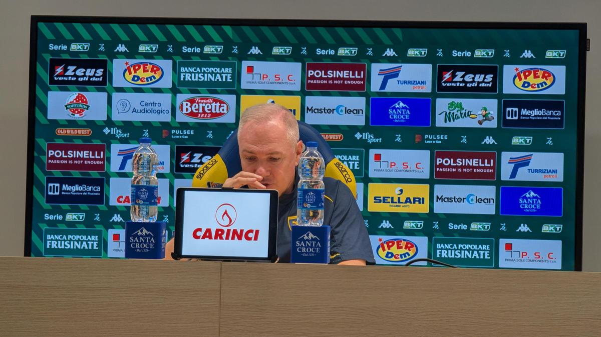 Calciomercato Frosinone - Alvini: "Non ci penso, mi affido alla società"