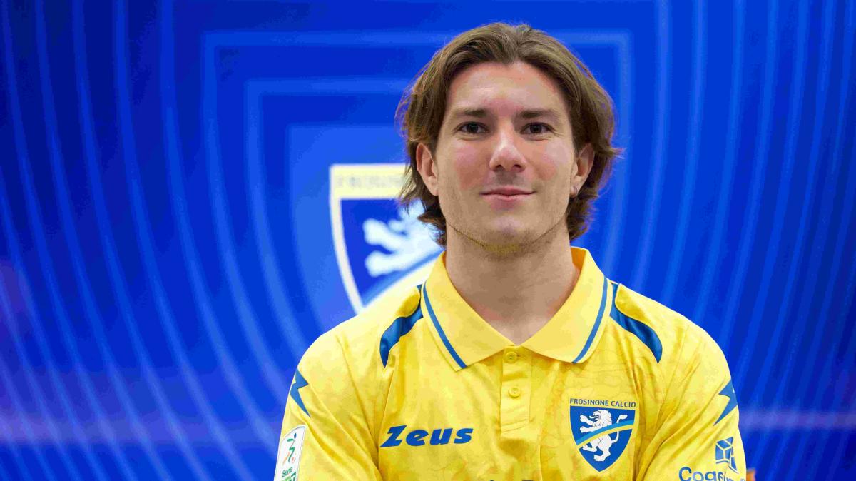 Frosinone, Fiori si presenta: "Mister Alvini  mi ha voluto fortemente"