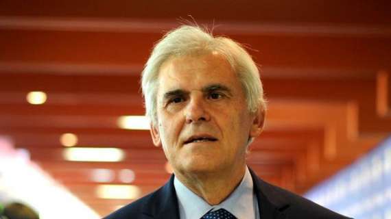 Marcello Nicchi (presidente AIA): "Il calcio va cambiato"