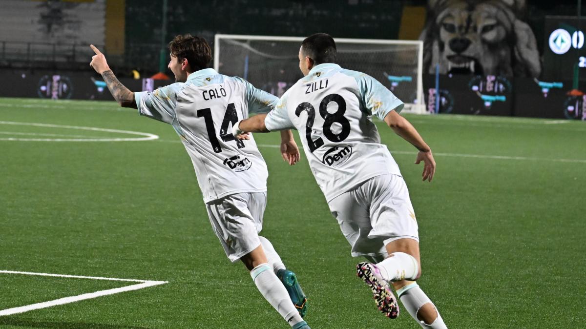 I dettagli che fanno la differenza: quel palo di Zilli e il gol scippato a Raimondo potrebbero valere una stagione