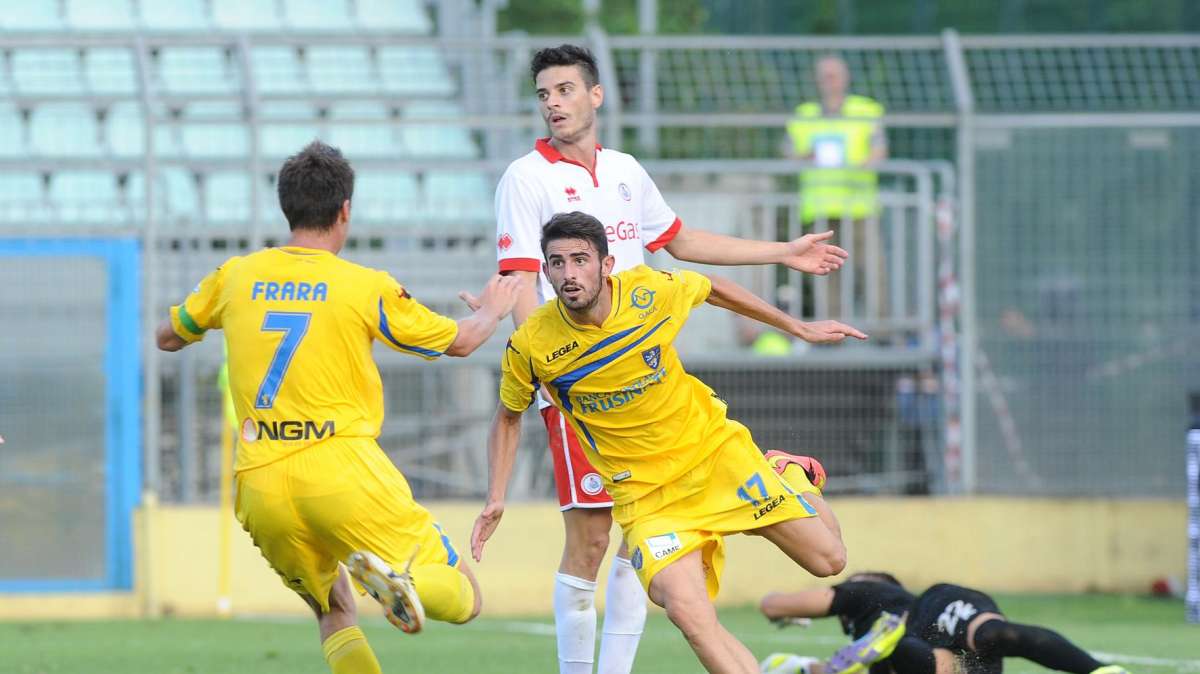 VERSO FROSINONE-BARI: quella di domani prima gara ufficiale allo 'Stirpe' tra le due squadre
