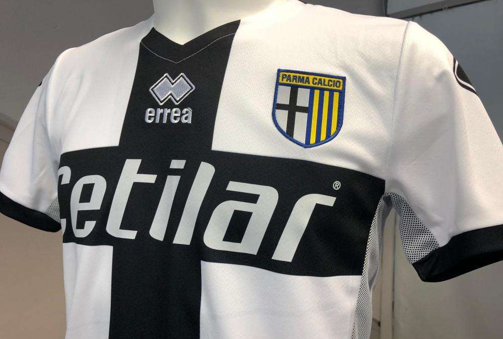 Coronavirus, due calciatori del Parma positivi al primo tampone
