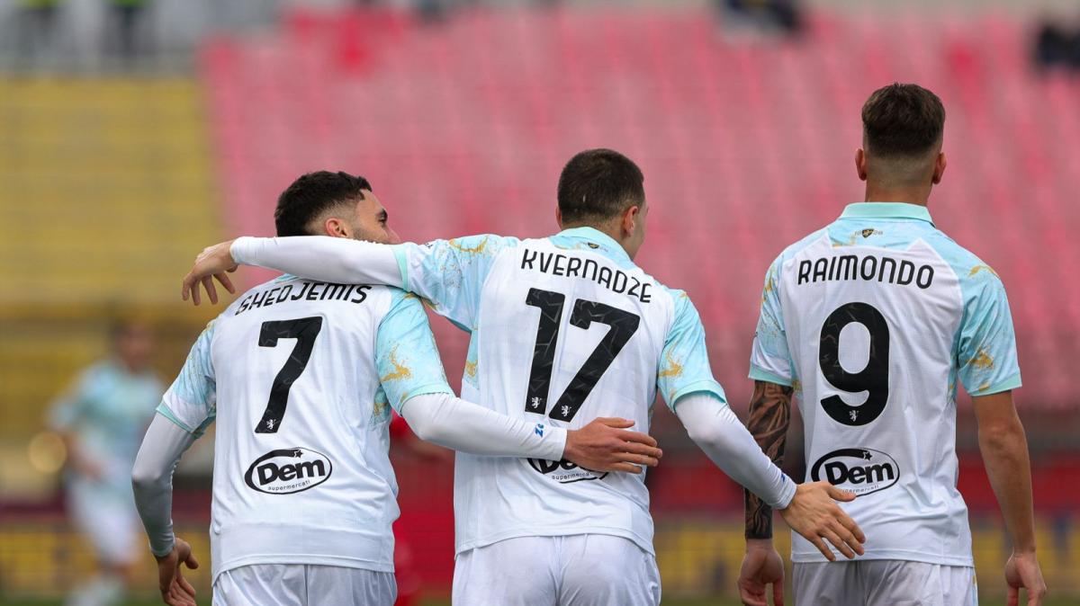 Il "Tridente delle Meraviglie": la scelta di Alvini che spinge il Frosinone in vetta