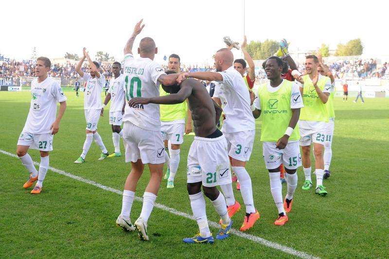 AVELLINO - FROSINONE 3-0: Il "solito" Frosinone formato trasferta schianta anche ad Avellino. TABELLINO E COMMENTO