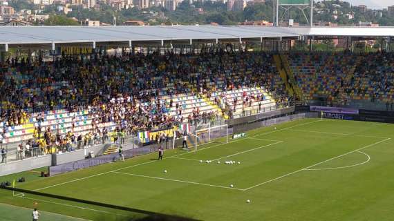 Frosinone, prima del match con il Perugia omaggiati i tifosi scomparsi