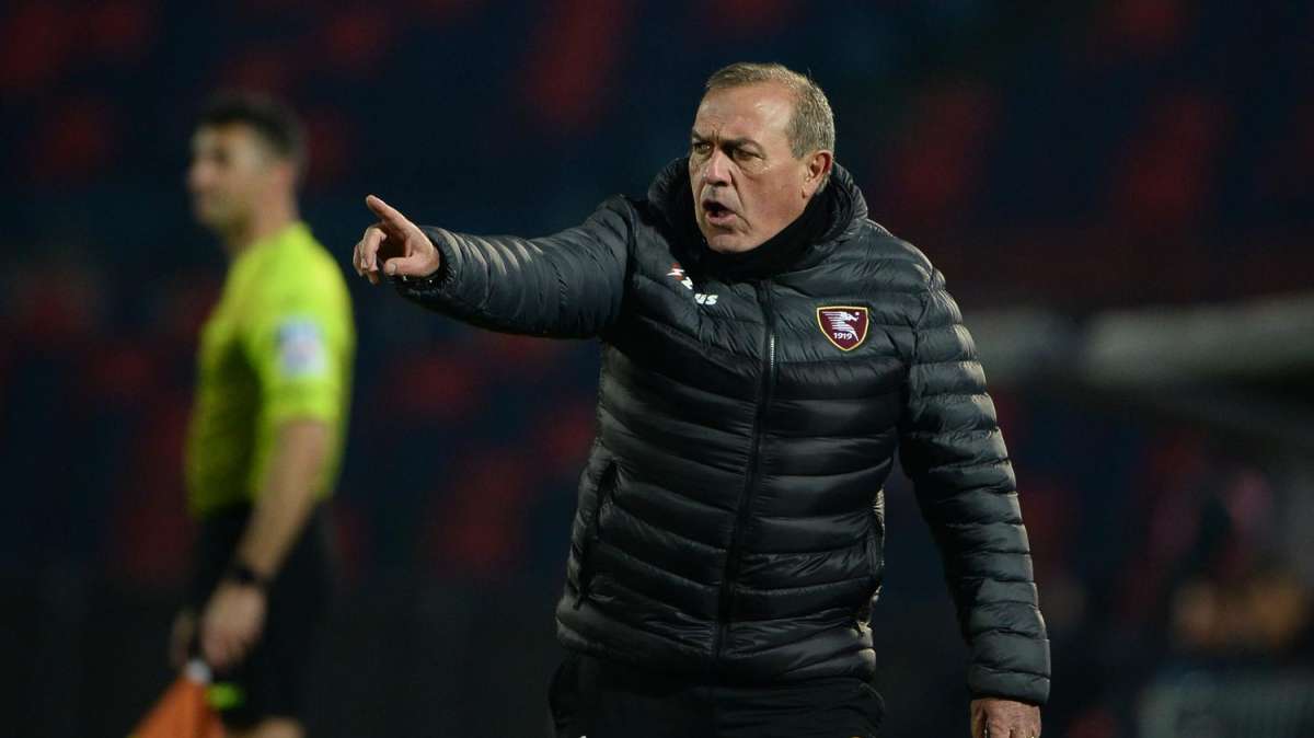 Salernitana, Castori: "Dopo la sconfitta di Brescia ho avuto la risposta che volevo