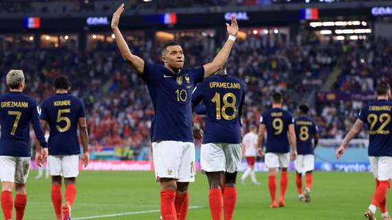 La prima qualificata agli ottavi è la Francia: 2-1 alla Danimarca con Mbappé che diventa capocannoniere (e lo resterà)