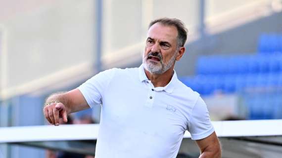 Calciomercato Frosinone, Vivarini: "Se tutti stanno bene, bastano 2-3 rinforzi per essere competitivi"