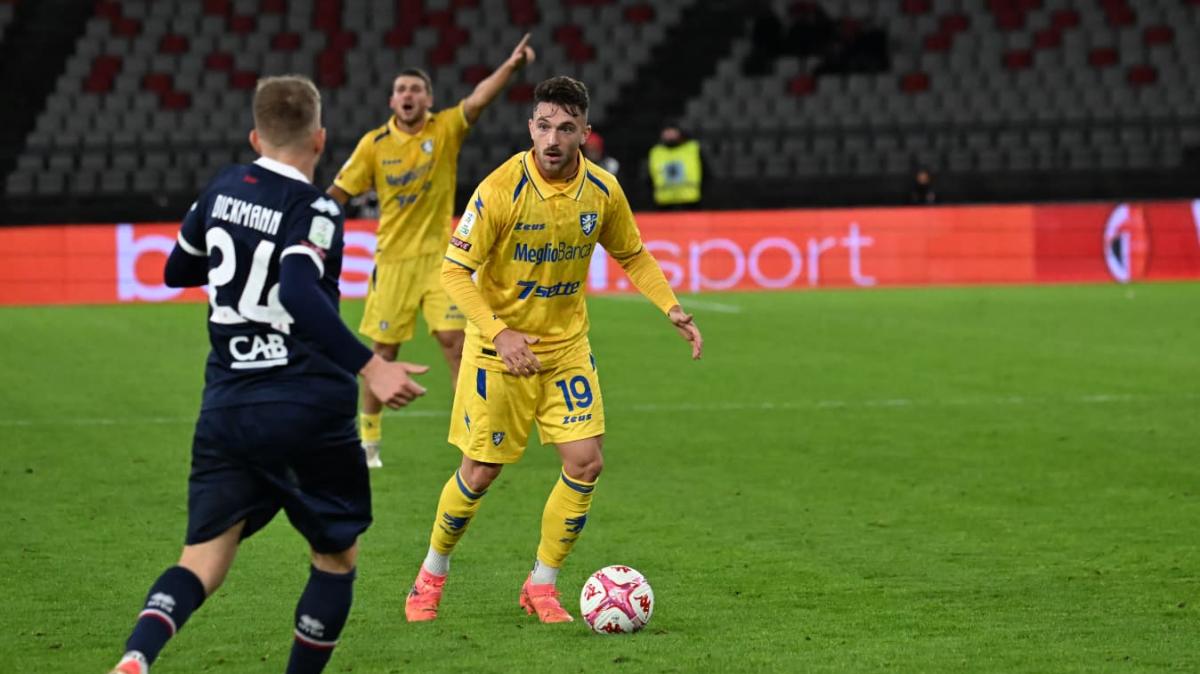 Frosinone: il pareggio col Cesena allontana la vetta ma stacca il Palermo