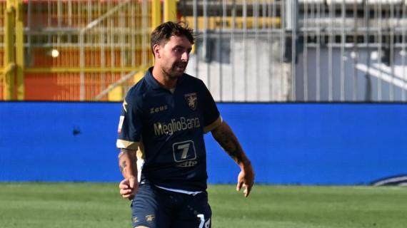 Tabellino e cronaca di Frosinone - Südtirol: 2-2. Un punto che lascia l'amaro in bocca