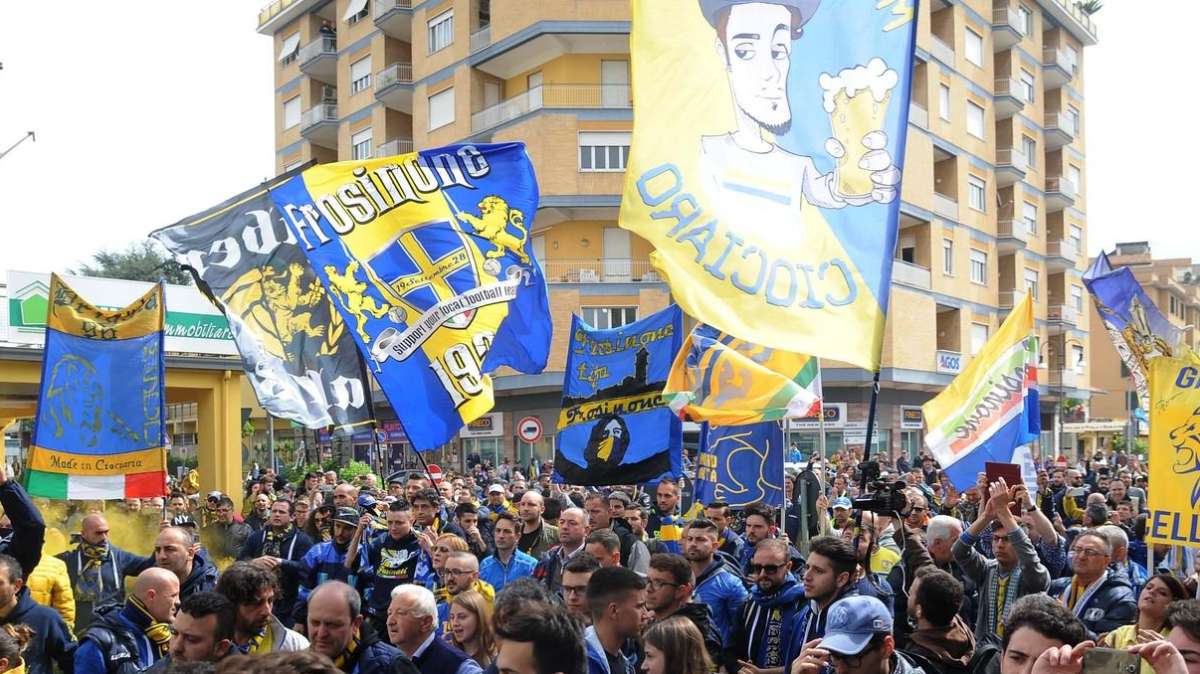 Il Frosinone torna in Serie A, dopo che il mondo è cambiato per sempre