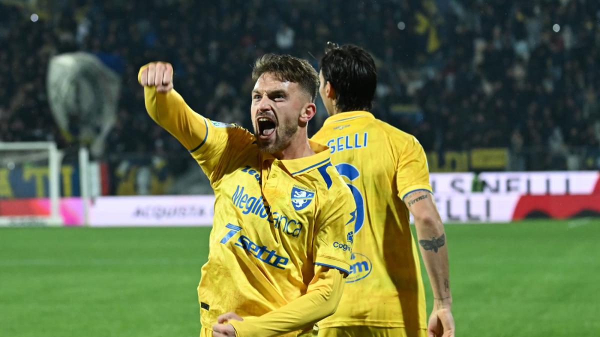 Frosinone, "La Meglio Gioventù": 10 italiani su 11 contro il Bari. Alvini: "Lavoro ottimo"