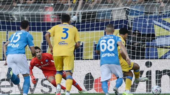 Il Frosinone non vuole smettere di stupire nemmeno in Coppa Italia, ma il Napoli cerca riscatto. Ecco le quote dei traders sul match dello ‘Stadio Diego Armando Maradona’