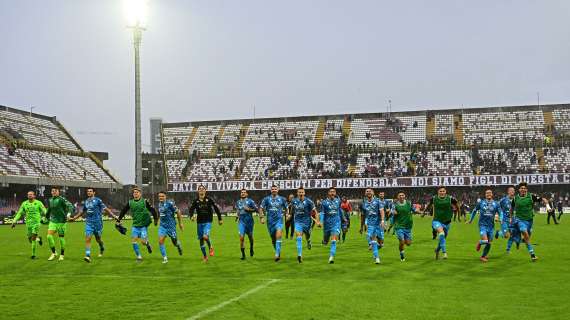 Serie B, come vola lo Spezia: agganciato il Pisa. Bari, sesto pari di fila: la classifica