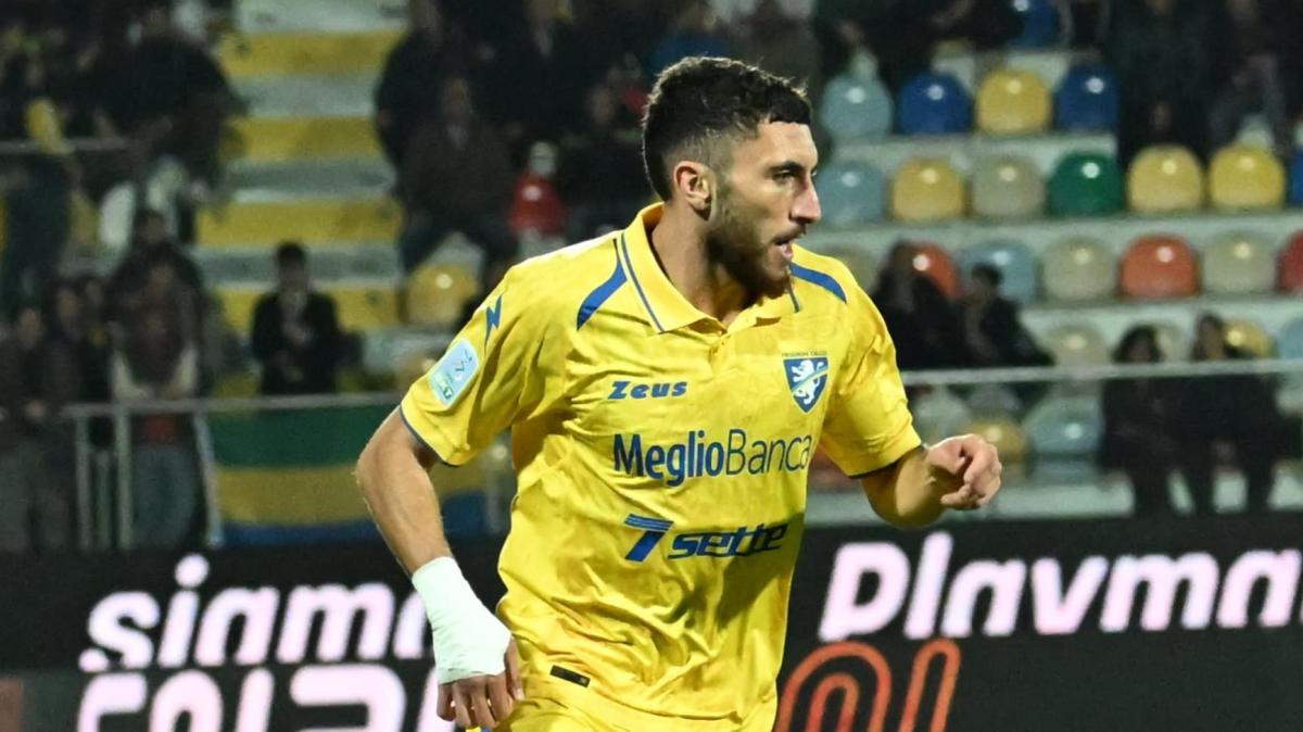Calciomercato Frosinone, Ghedjemis fa gola in Serie A: il Cagliari ci pensa per sostituire Felici
