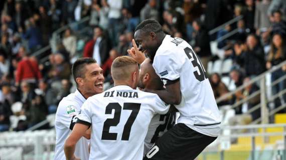 Castori batte Zeman 4-2: vittoria pirotecnica del Cesena sul Pescara