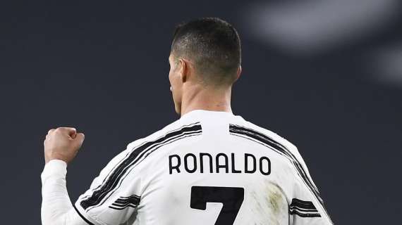 Juventus-Crotone 2-0 al 45', doppietta di Ronaldo