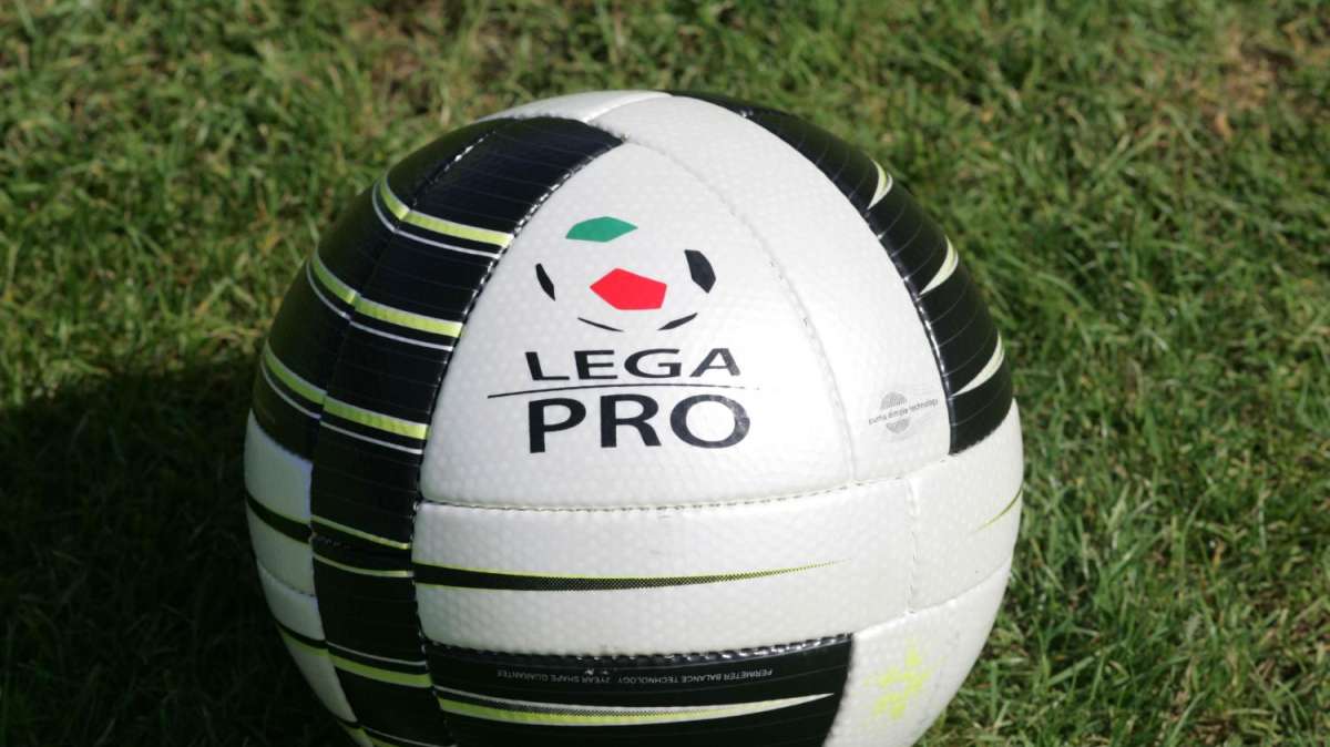 BENEVENTO, dalla Reggina arrivano Viola e Joelson