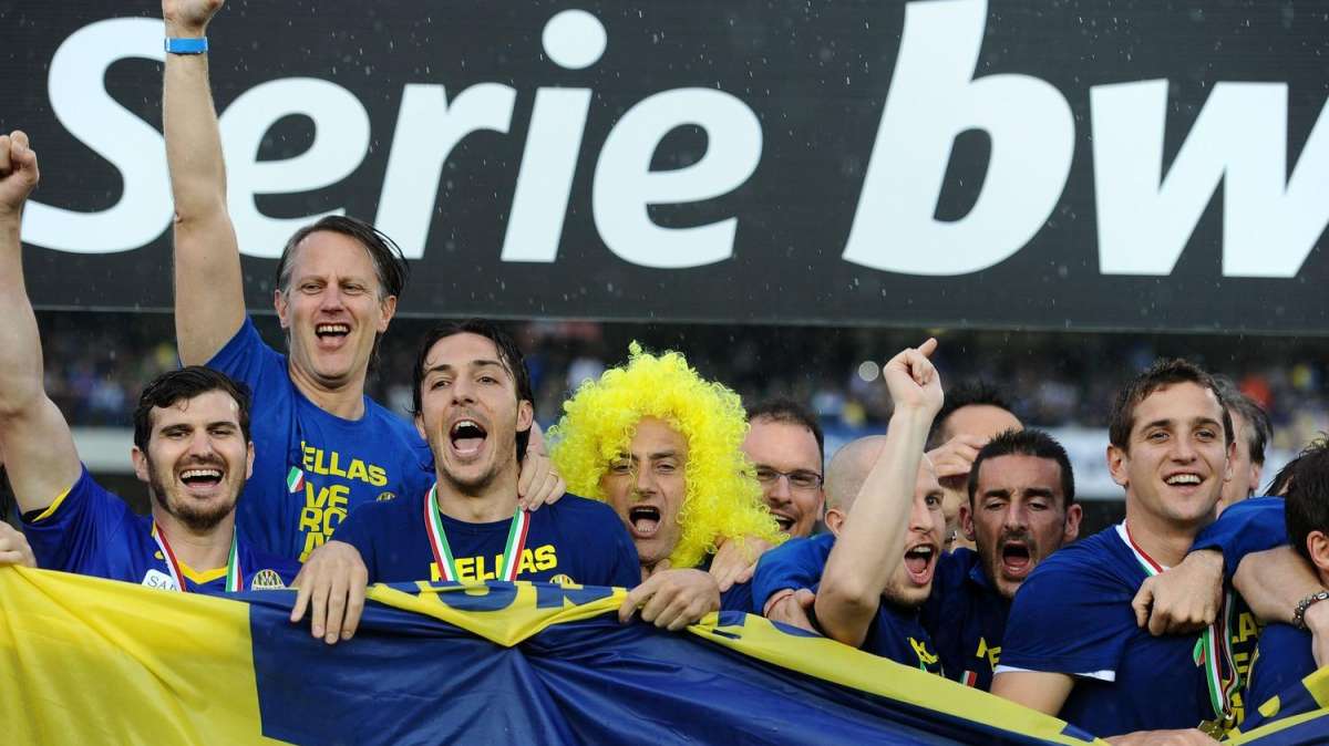 Promozione Hellas in Serie A, si ricomincia la festa in Arena per i 110 anni