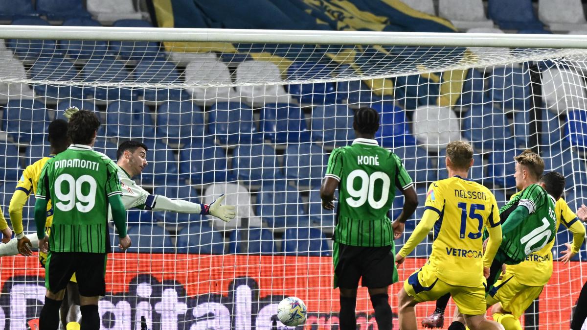 Corriere di Verona - "Hellas, è notte fonda"